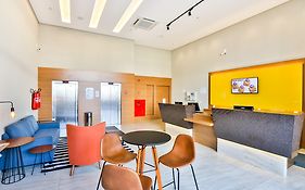 Transamerica Fit Serra